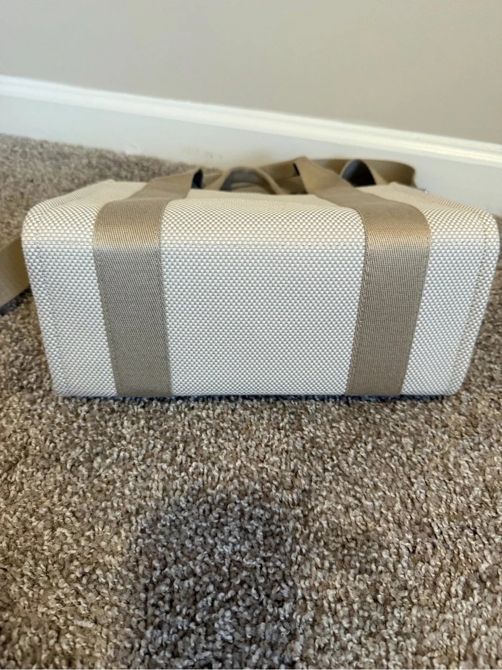 NWT Lululemon Two-Tone Canvas Mini Tote Bag 4.5L Mojave tan light ivory